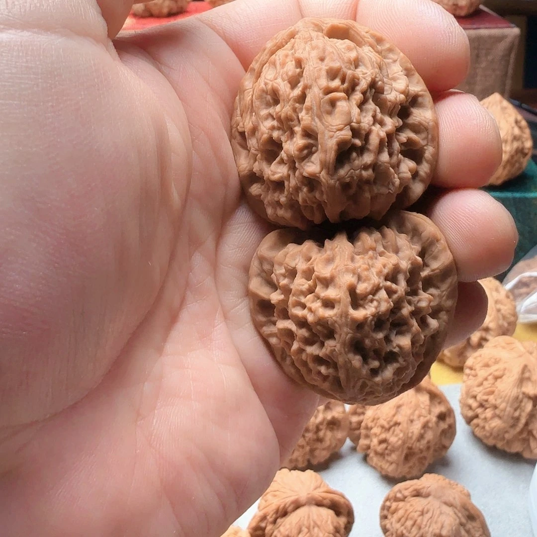 富***坨吊坠文玩核桃闪购