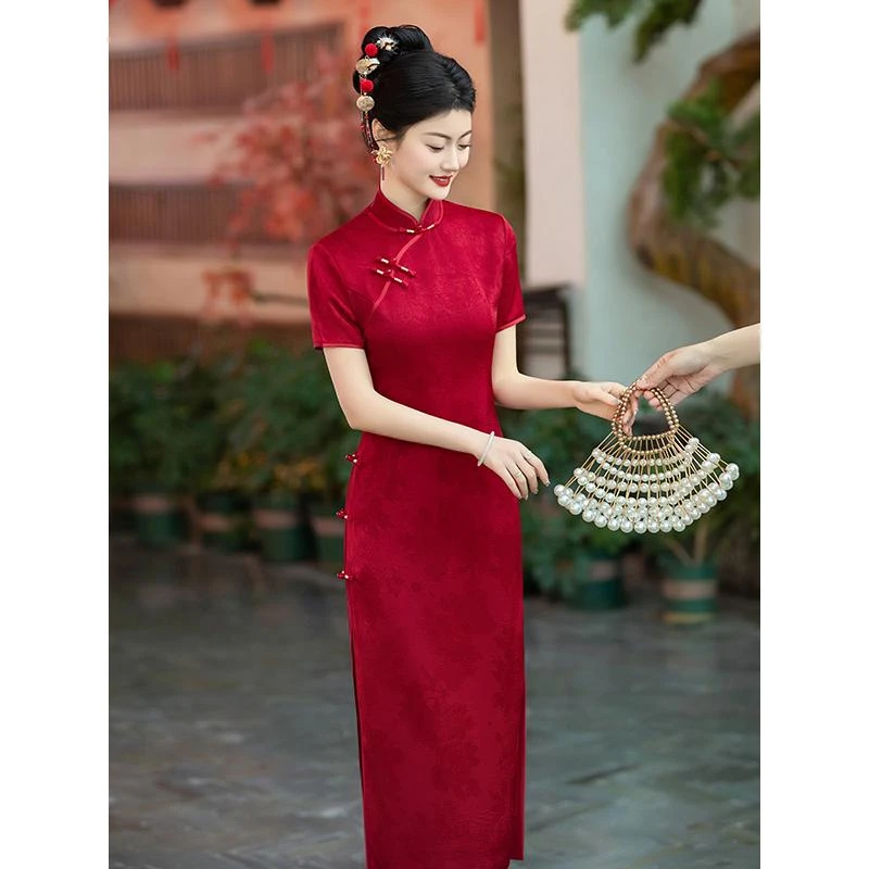 喜婆婆旗袍婚宴装2025年新款春妈妈结婚喜宴喜服新式红色修身礼服