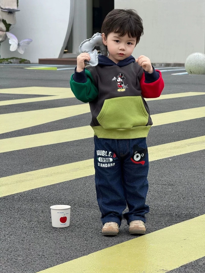 宝宝春秋款美拉德撞色连帽卫衣