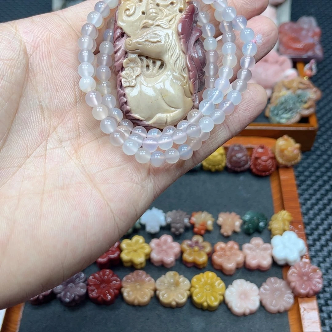 石英质玉戒指未镶嵌做****?