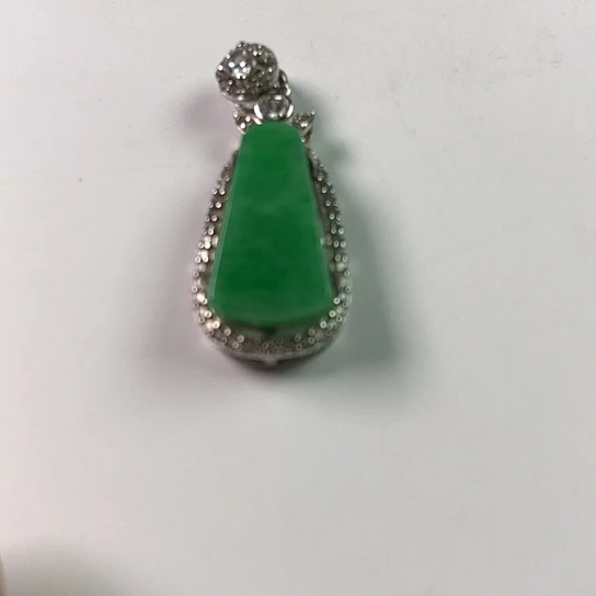 翡翠银S925镶嵌颈饰吊坠