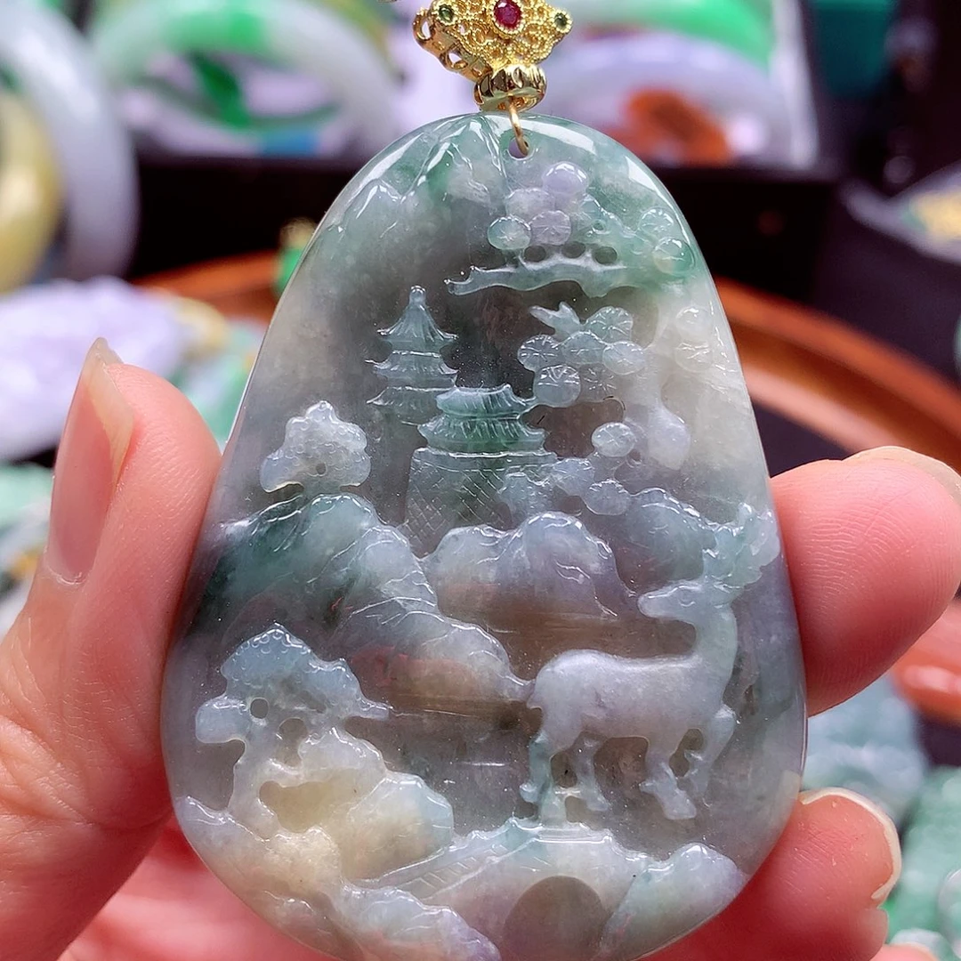 翡翠未镶嵌颈饰翡翠