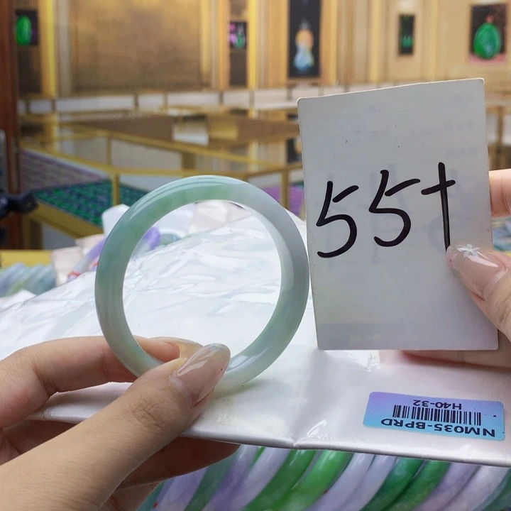 翡翠未镶嵌手镯0000……