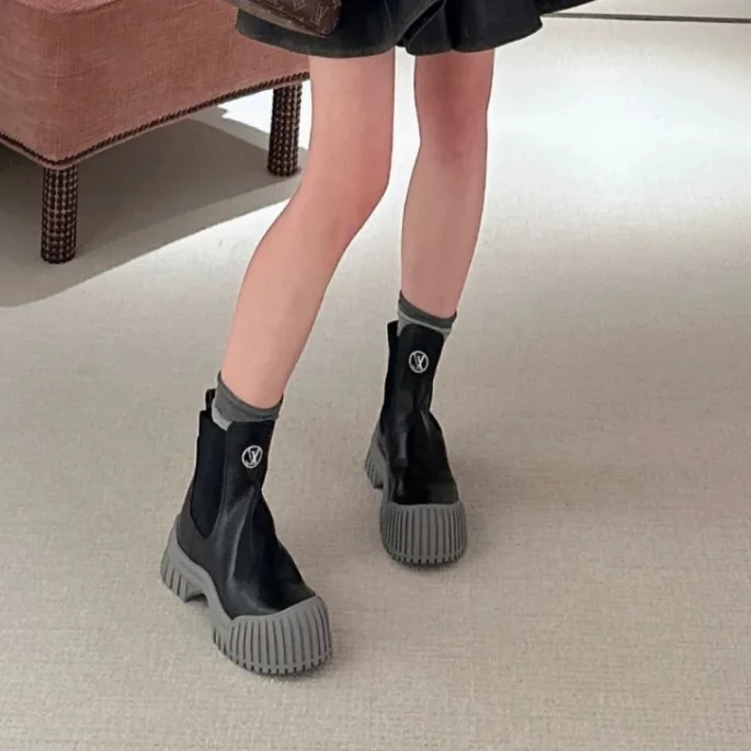 99新 LouisVuitton/路易威登 路易威登靴子/37.5/Xspn5143