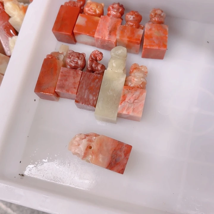 老挝石江**者00000000000000000