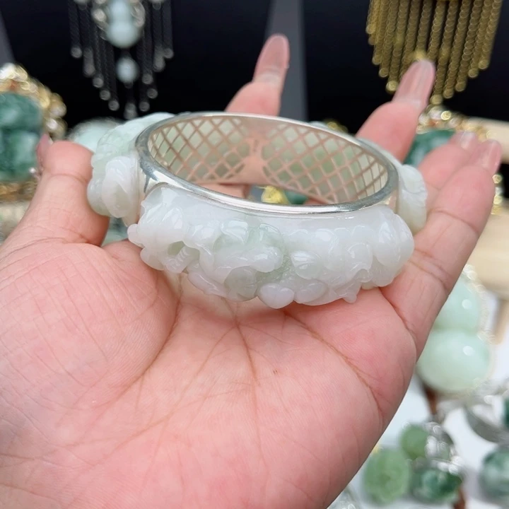 道***·银S925镶嵌透闪石-蛇纹石玉手镯