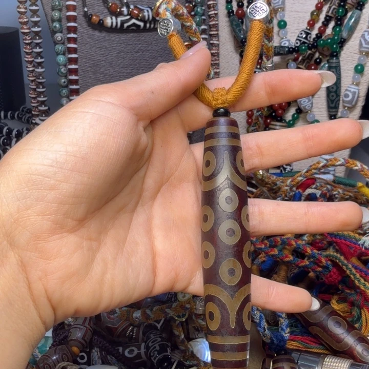 好***莲玛瑙/玉髓未镶嵌颈饰