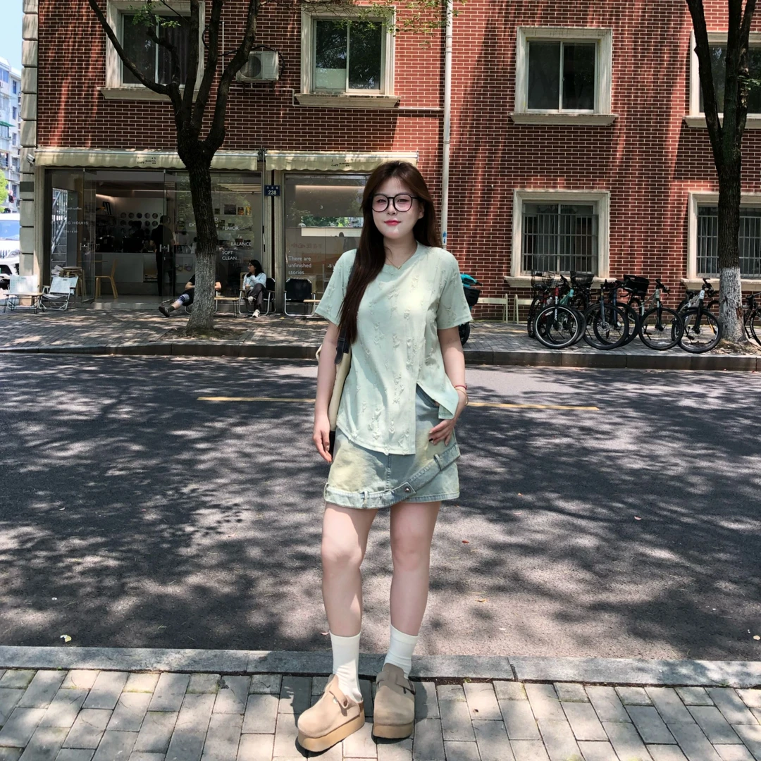 盈盈&南岛风大码开叉圆领短袖T恤女夏季胖mm显瘦遮肚上衣ZYY1841