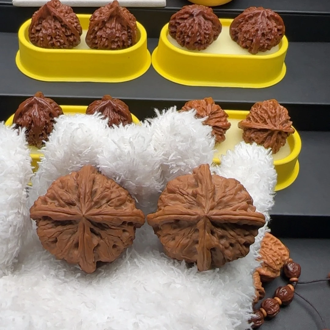 把件文玩核桃玉玺四棱全44