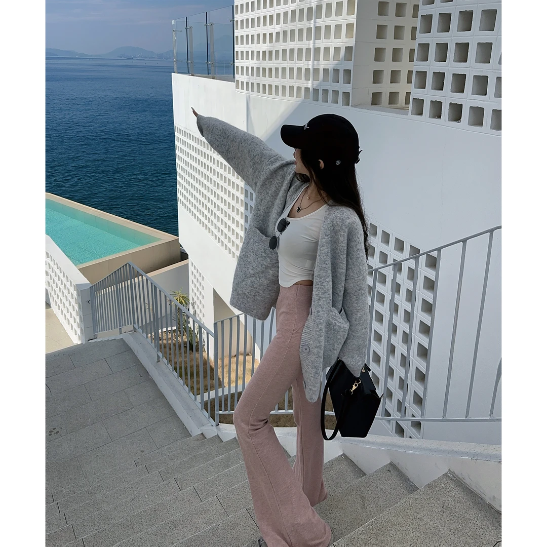 21DEGREES慵懒风口袋针织外套U领弧形下摆短袖内搭粉色显瘦喇叭裤