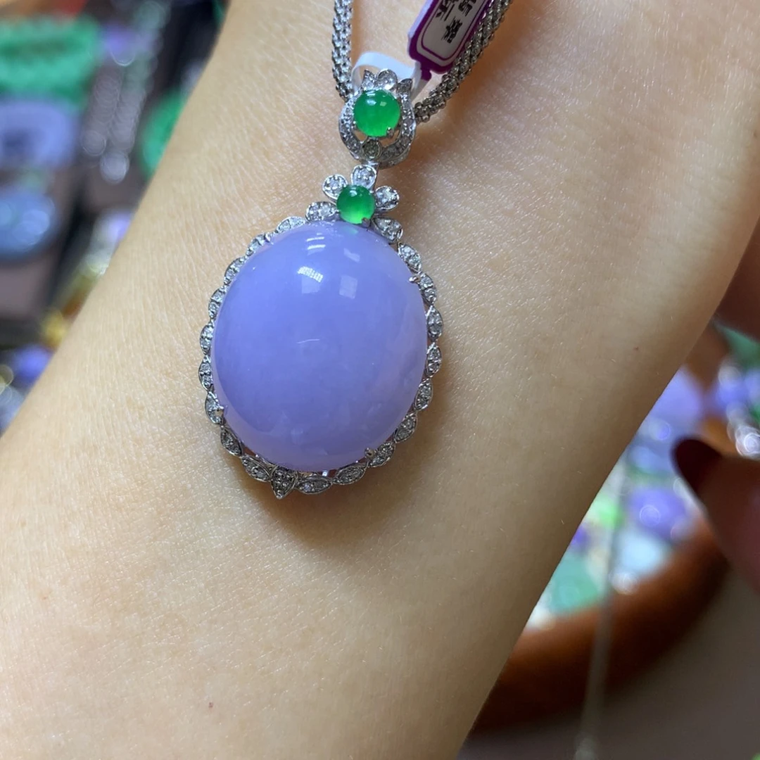 【闪购商品】翡翠颈饰18K金镶嵌翡翠