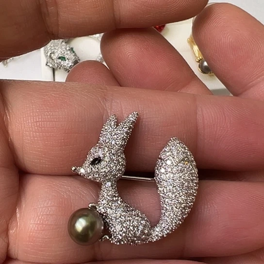 未镶嵌胸针海水珍珠皮****卡