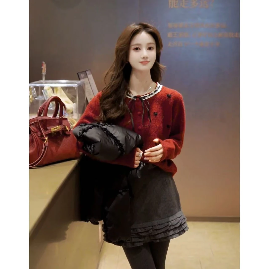 【漫天爱心】2024年冬季新款百搭时尚圆领气质刺绣小香风毛衣MY1571