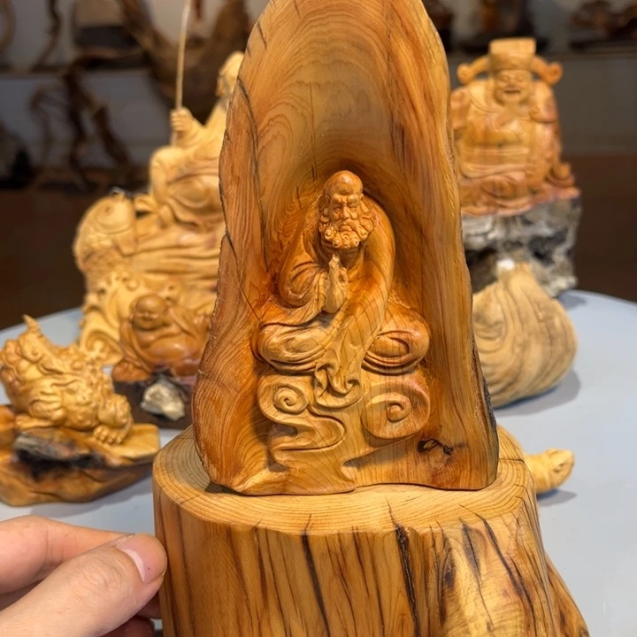 柏木（崖柏）根雕工艺摆件