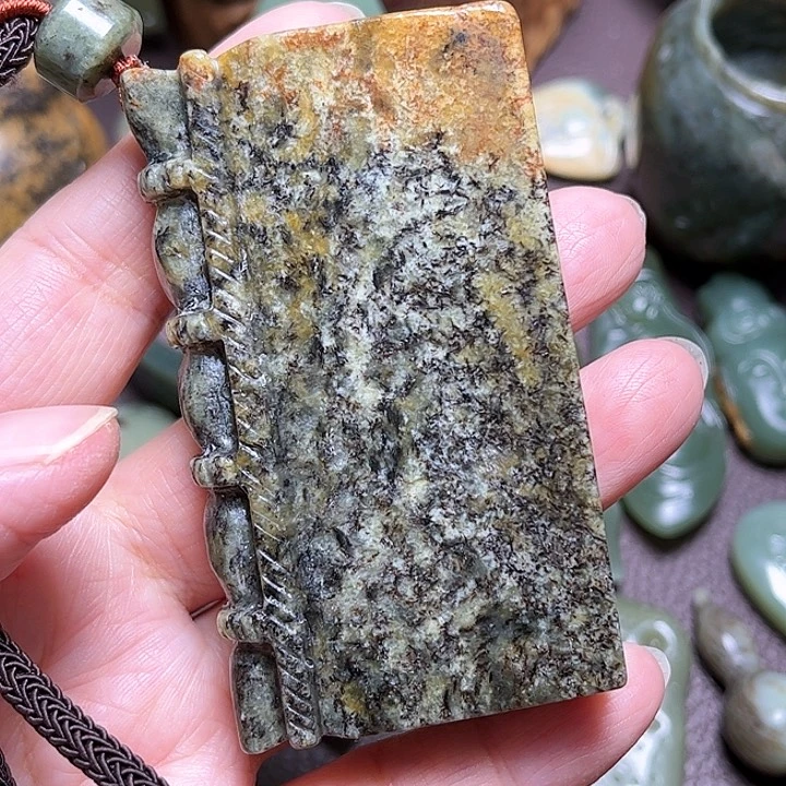 岫岩河磨玉（透闪石质玉）手绳未镶嵌