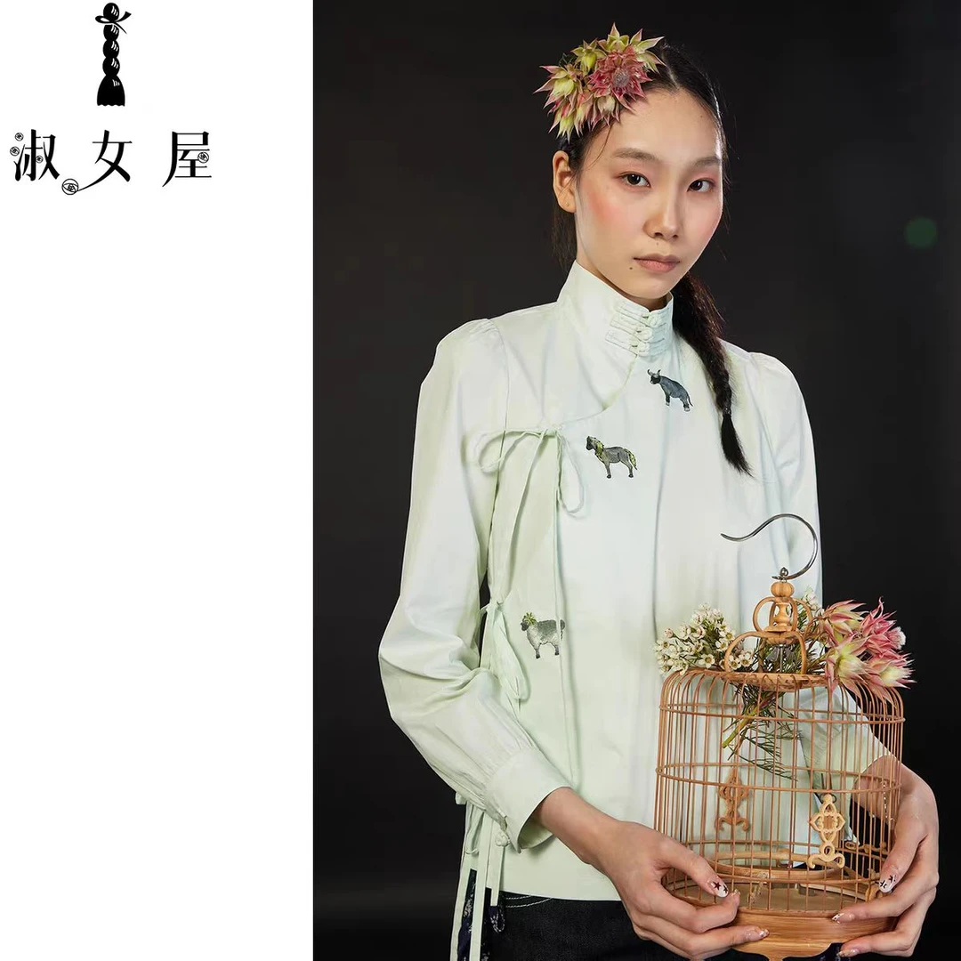 淑女屋官方旗舰店乌兰巴托草原乌兰巴托。蝴蝶结新中式衬衣