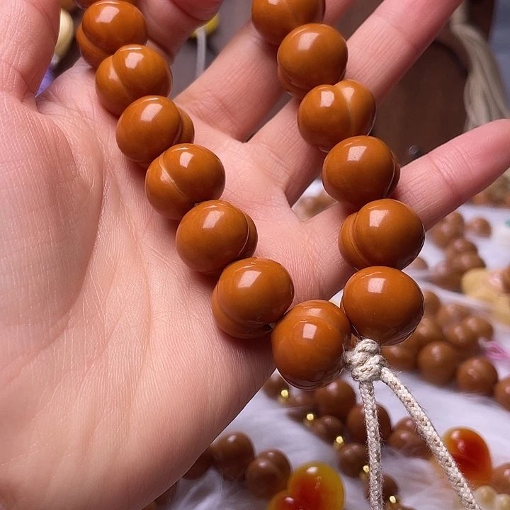 點***头猴头核桃吊坠17尺寸柯基屁桃