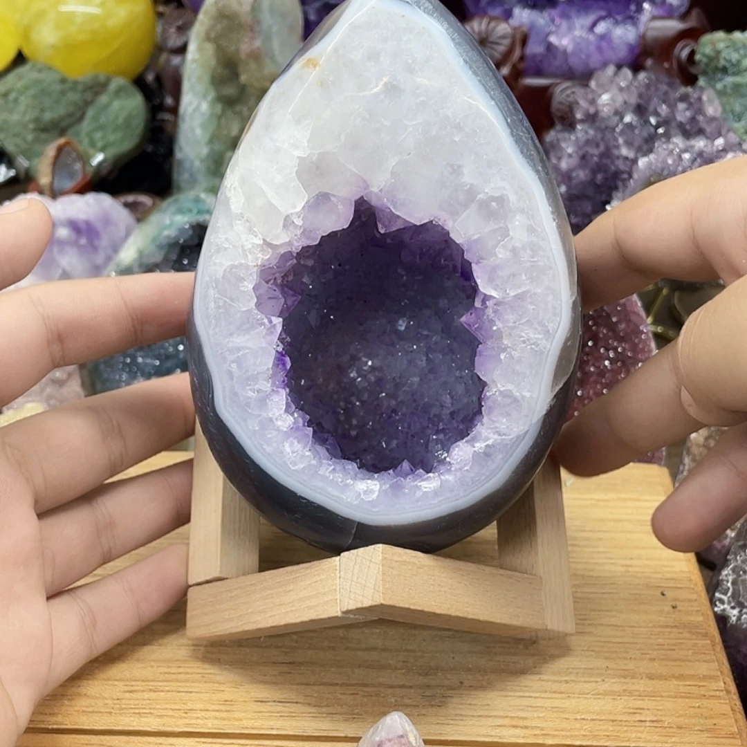 阿***姐未镶嵌紫晶大型摆件（非配饰）