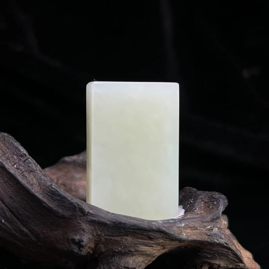 A879 和田玉吊坠 TY724525