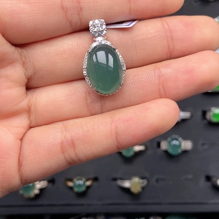 翡翠未镶嵌戒指戒指