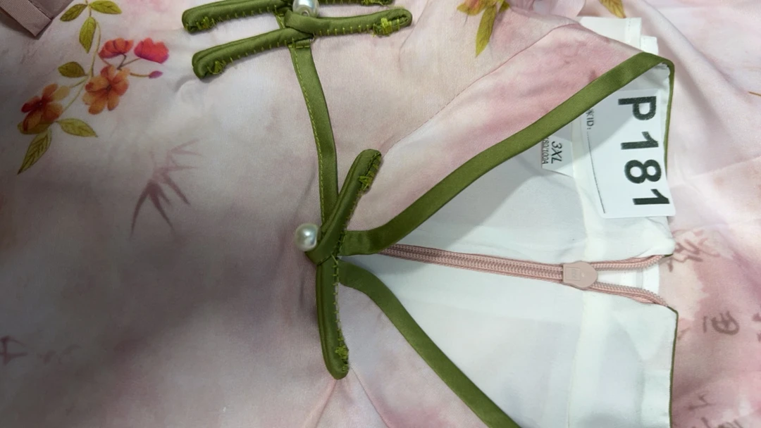 -181-瑕-------改良款旗袍