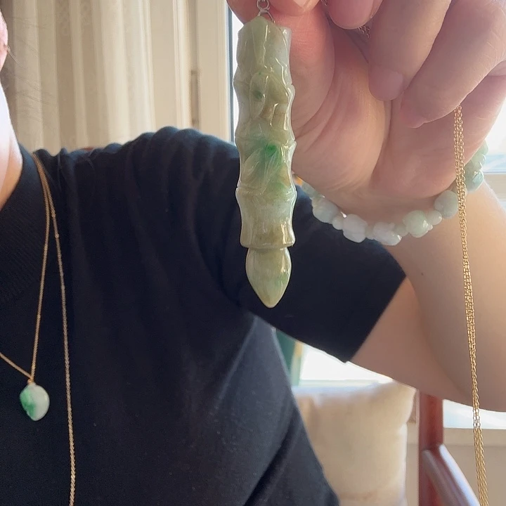 翡翠银S925镀金镶嵌颈饰笔笔生辉