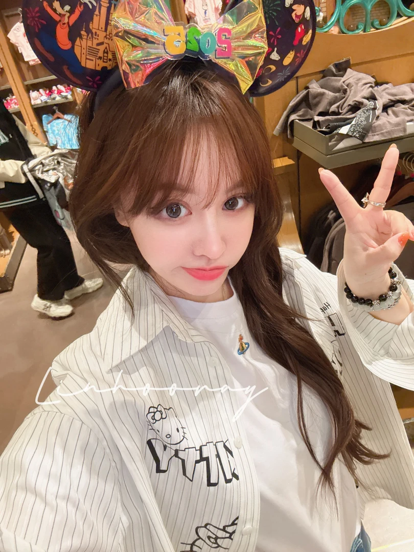 【sKycaptian】原创kitty竖条白高级对称印花宽松防晒衬衫#SK02921