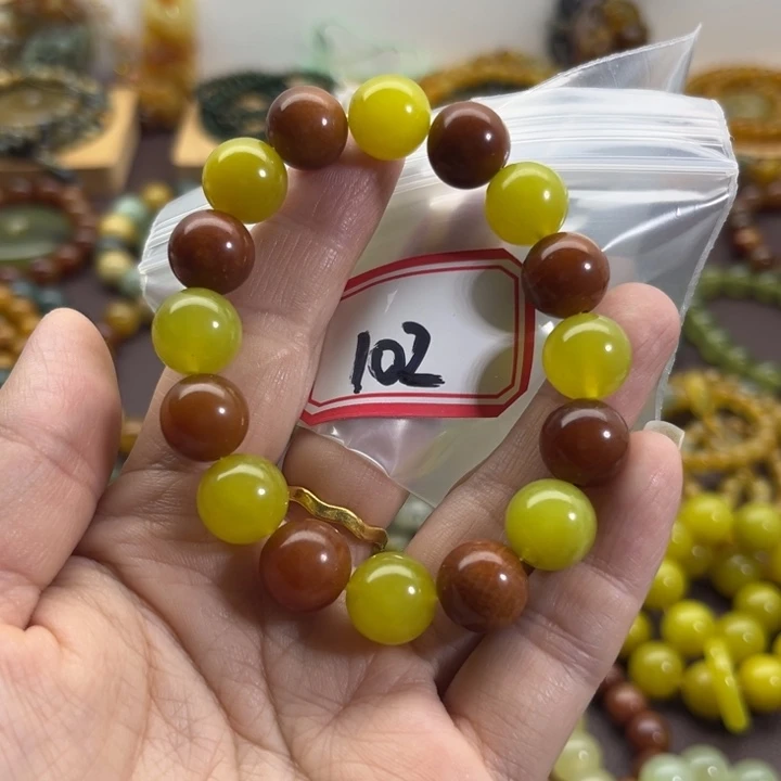 未镶嵌蛇纹石玉手链