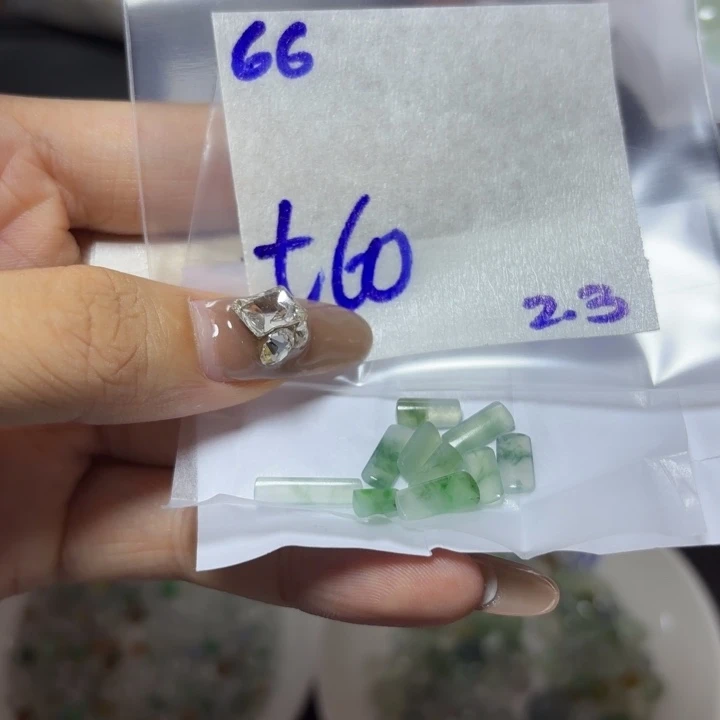 定制翡翠未镶嵌不