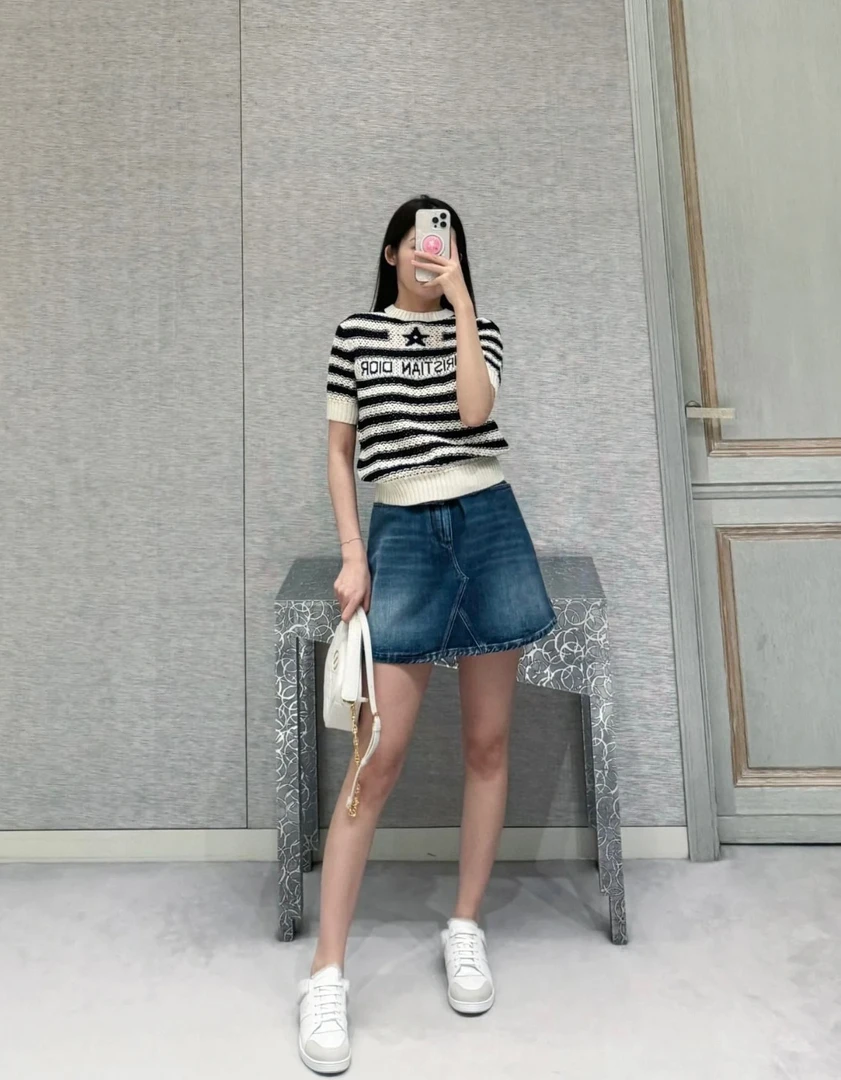 未使用 DIOR/迪奥 SS24条纹五芒星针织镂空短袖 36码 J00888