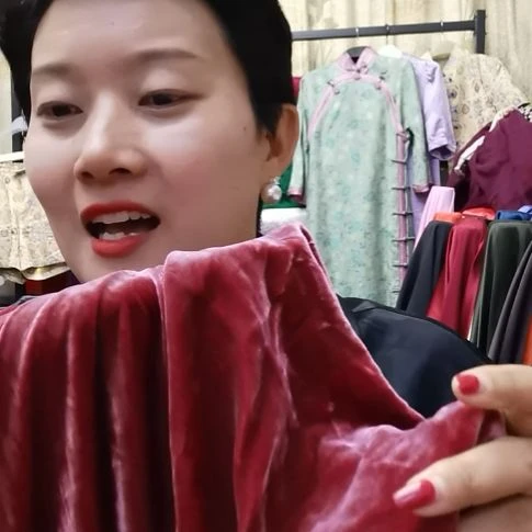 蚕丝2米真丝丝绒安哥拉红