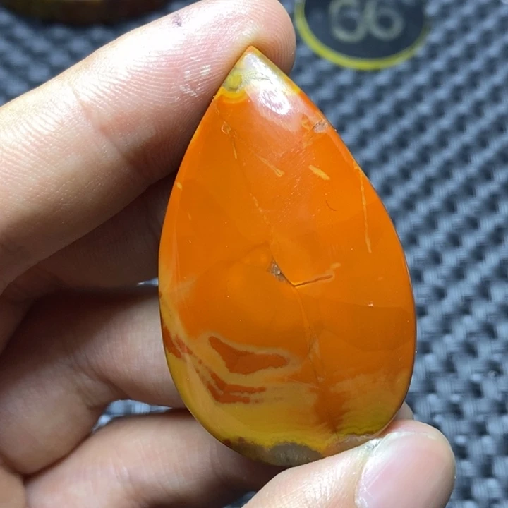 秀***驹玛瑙/玉髓未镶嵌1