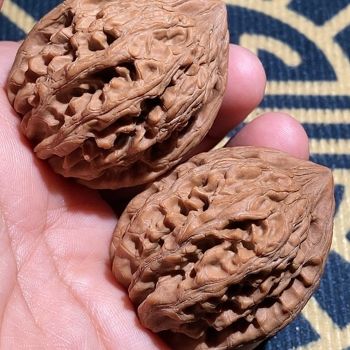 【闪购商品】文玩核桃吊坠大沽石