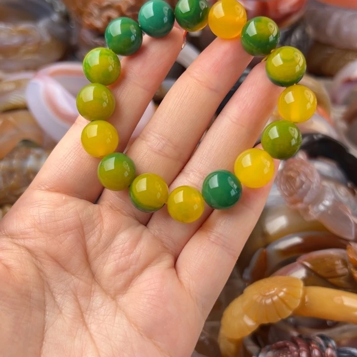 玛瑙/玉髓手镯未镶嵌