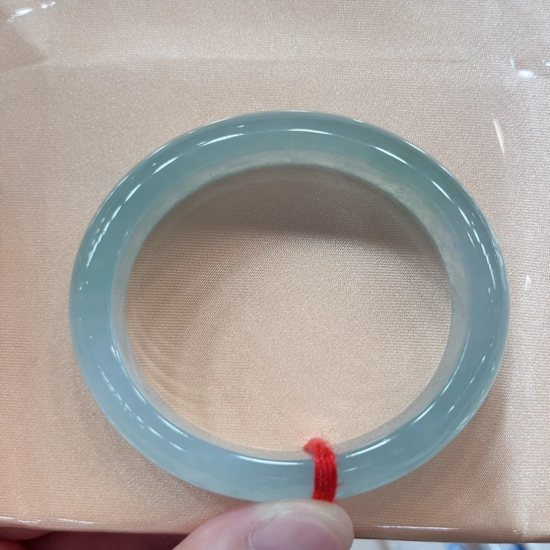 未镶嵌手镯翡翠51贵