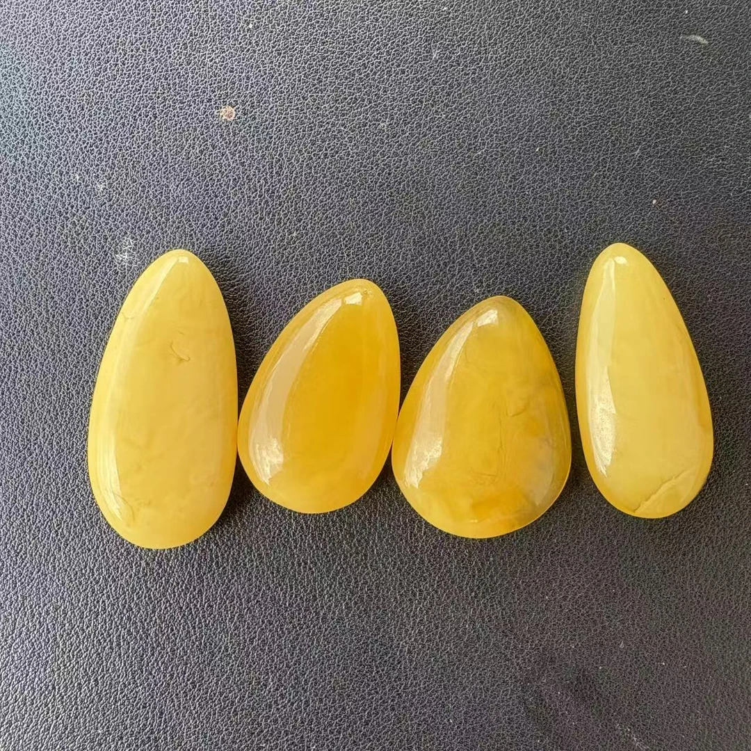 天然蜜蜡鸡油黄水滴吊坠多样性发其一l188