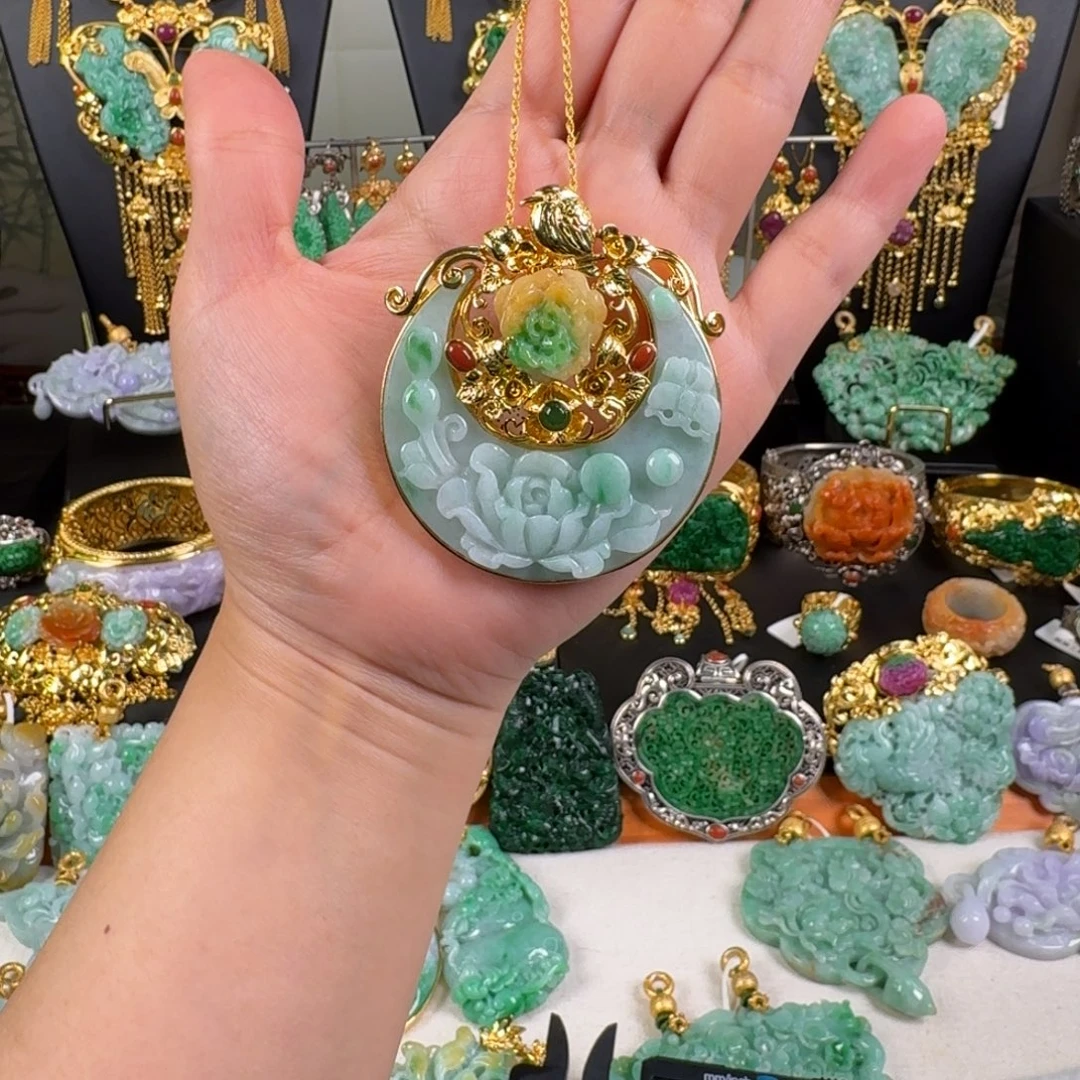 翡翠银S925镀金镶嵌颈饰炸价