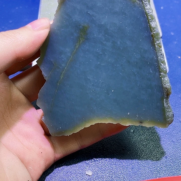 未镶嵌和田玉（糖玉）珠宝半成品