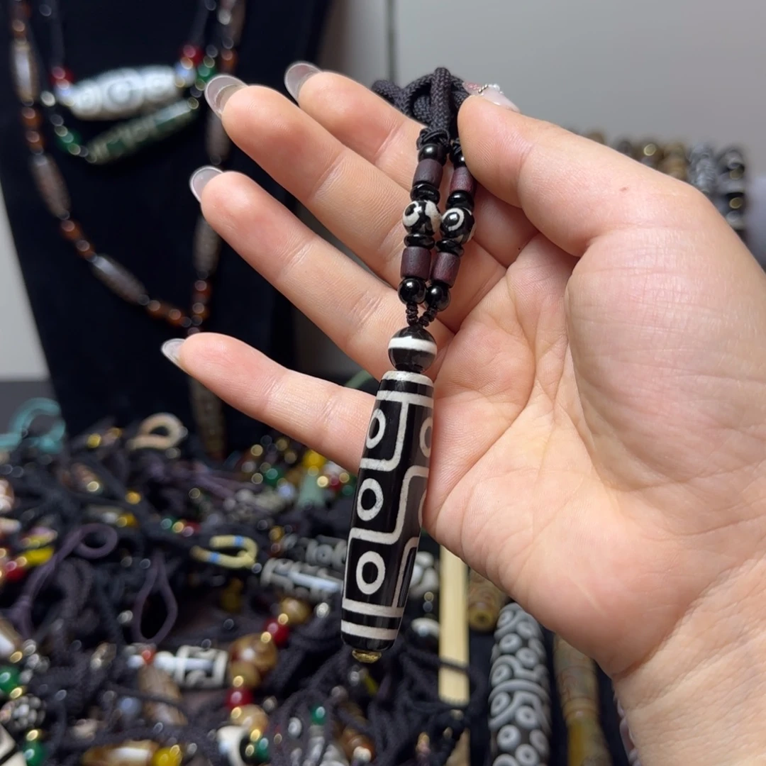 玛瑙/玉髓合金颈饰