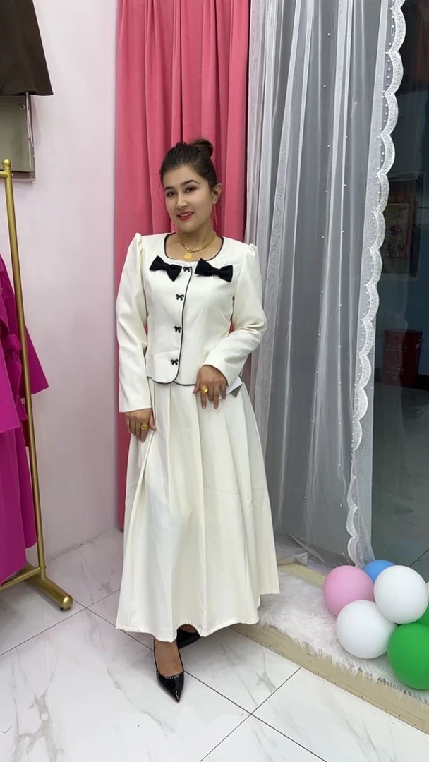 3004-1新款春秋时尚两件套修身收腰