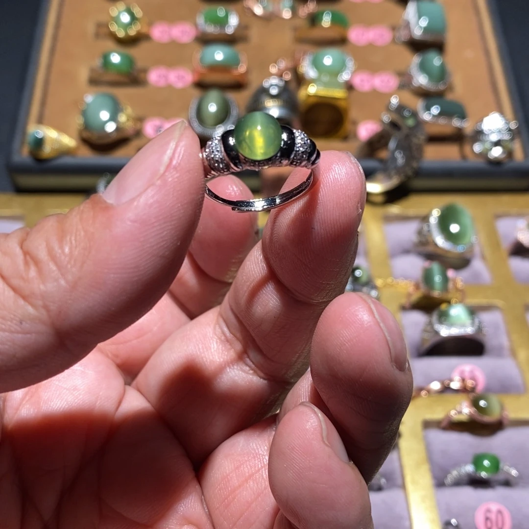 和田玉（碧玉）戒指未镶嵌