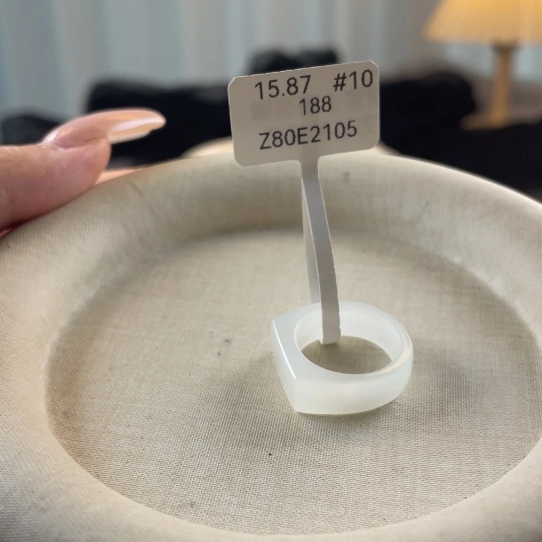 和田玉（糖玉）戒指未镶嵌