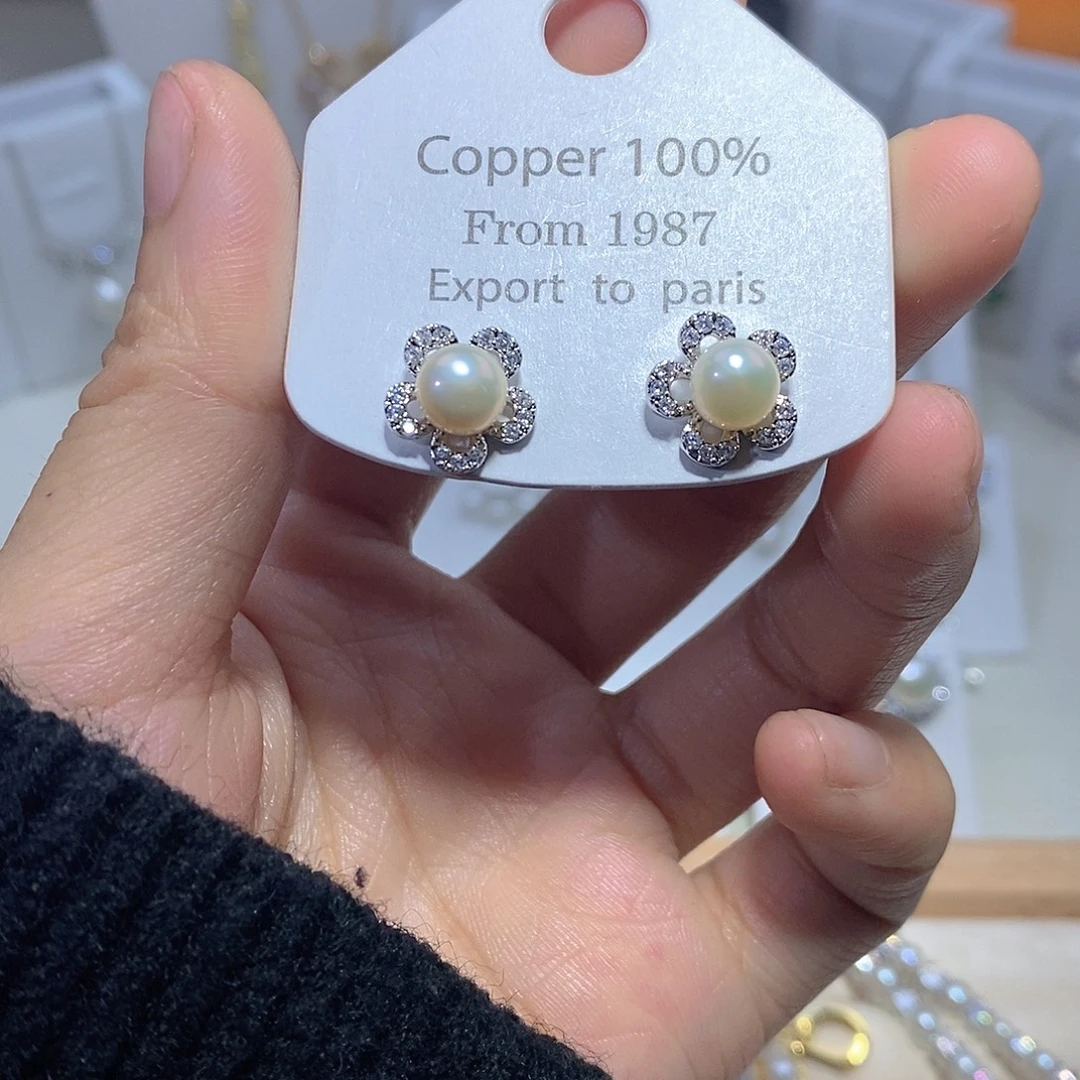 未镶嵌淡水珍珠耳饰