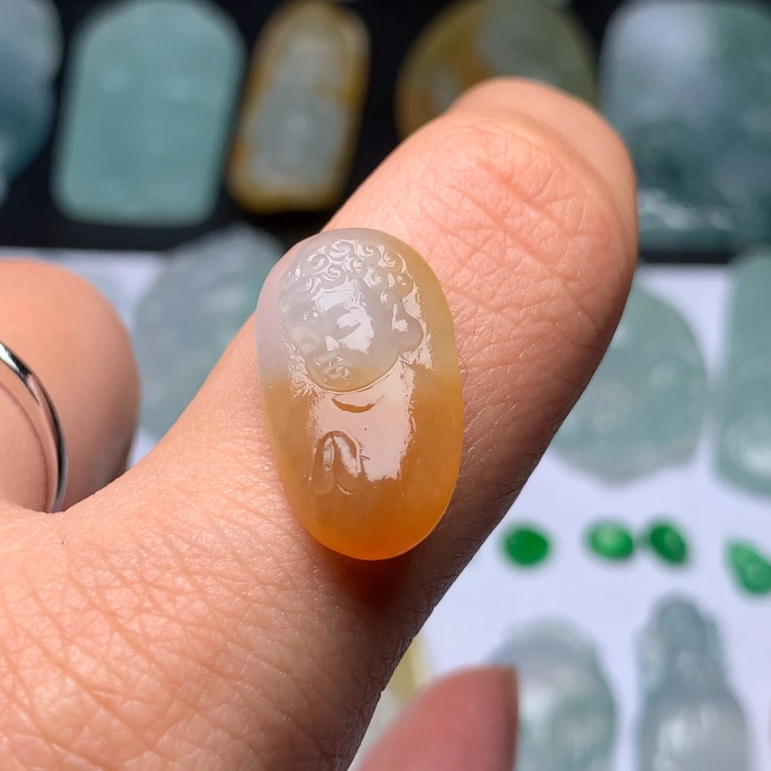 定制翡翠未镶嵌宝宝佛