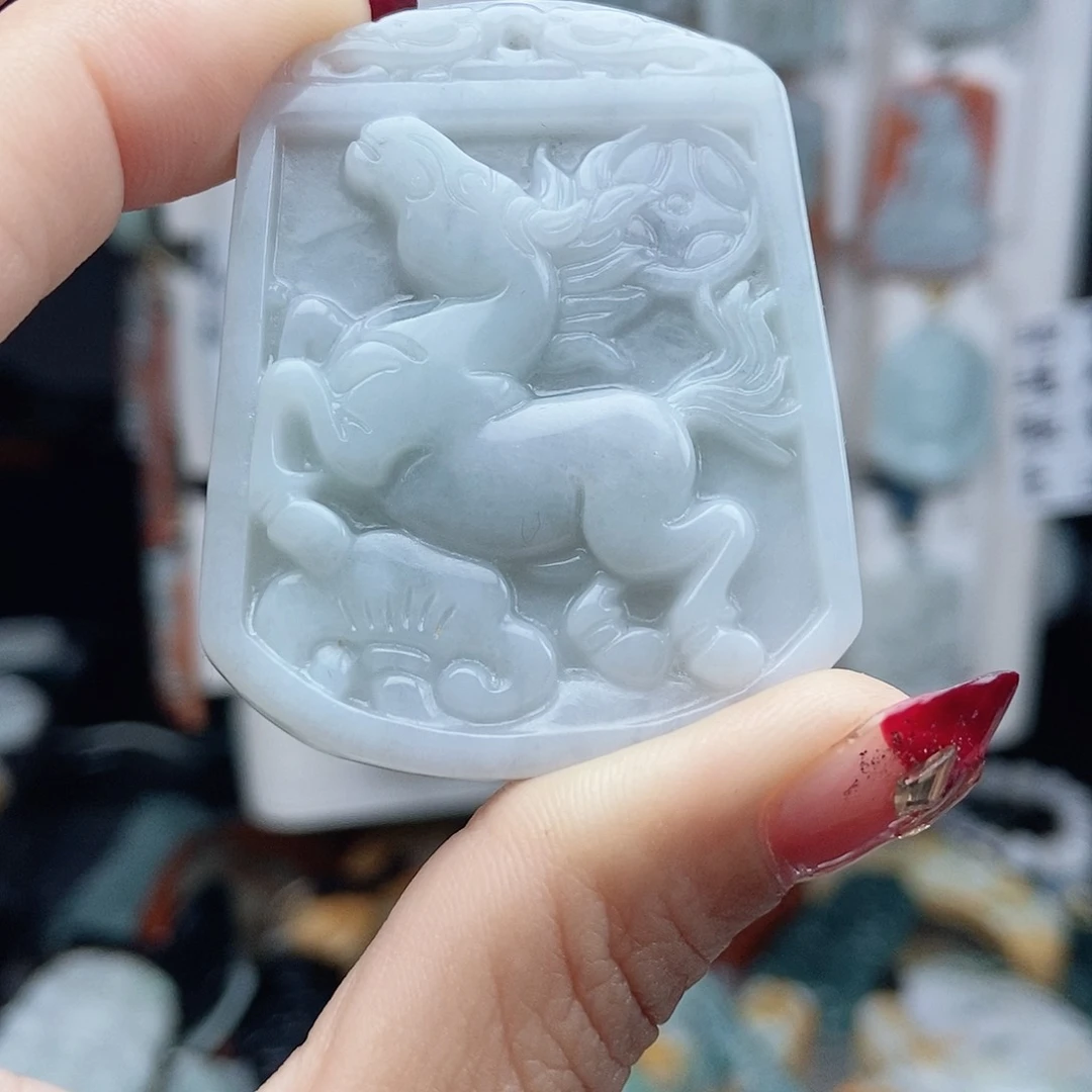 翡翠颈饰14K金镶嵌翡翠