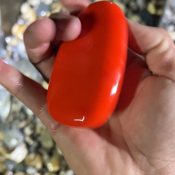 和田玉（糖玉）未镶嵌珠宝奇石