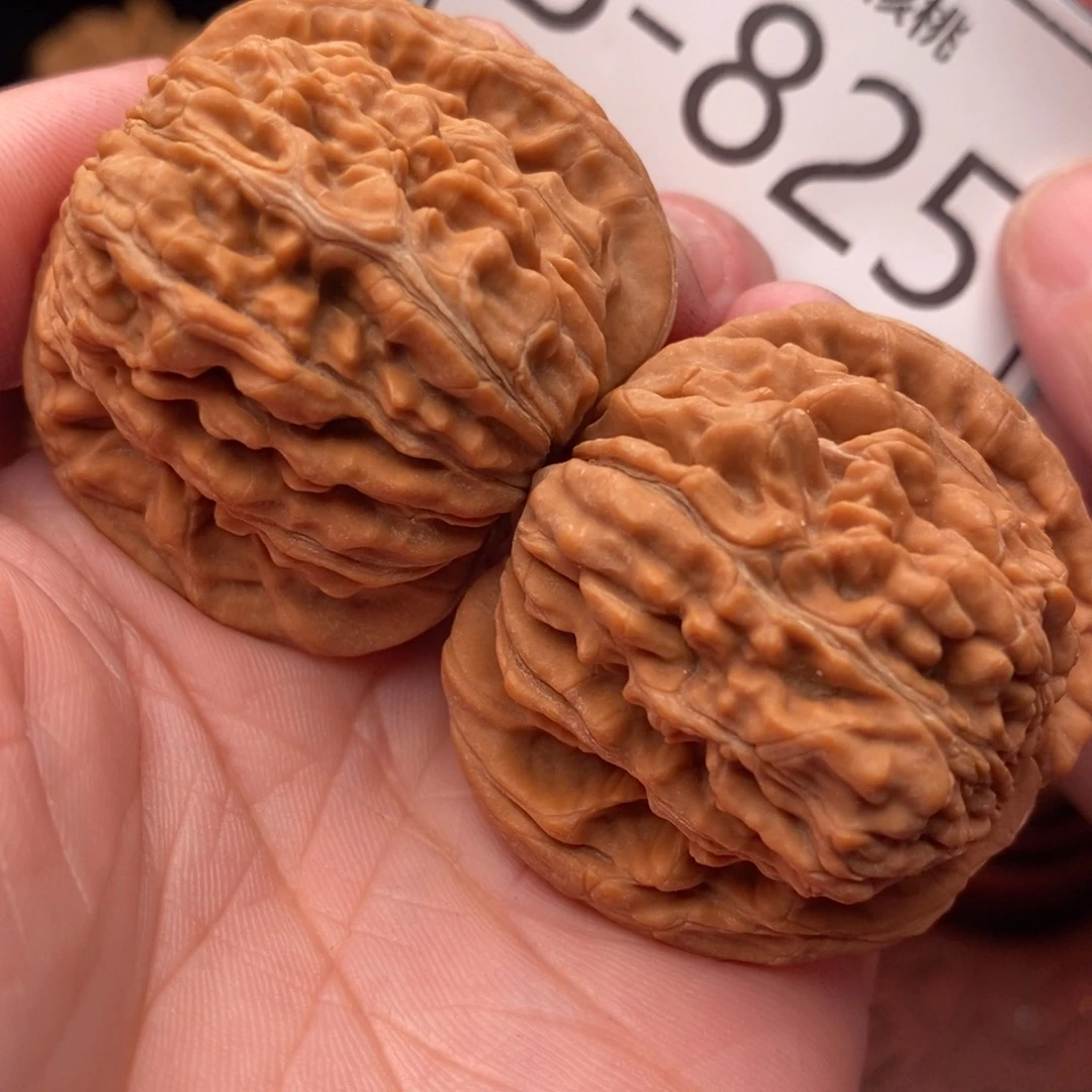 文玩核桃把件汉高楼41