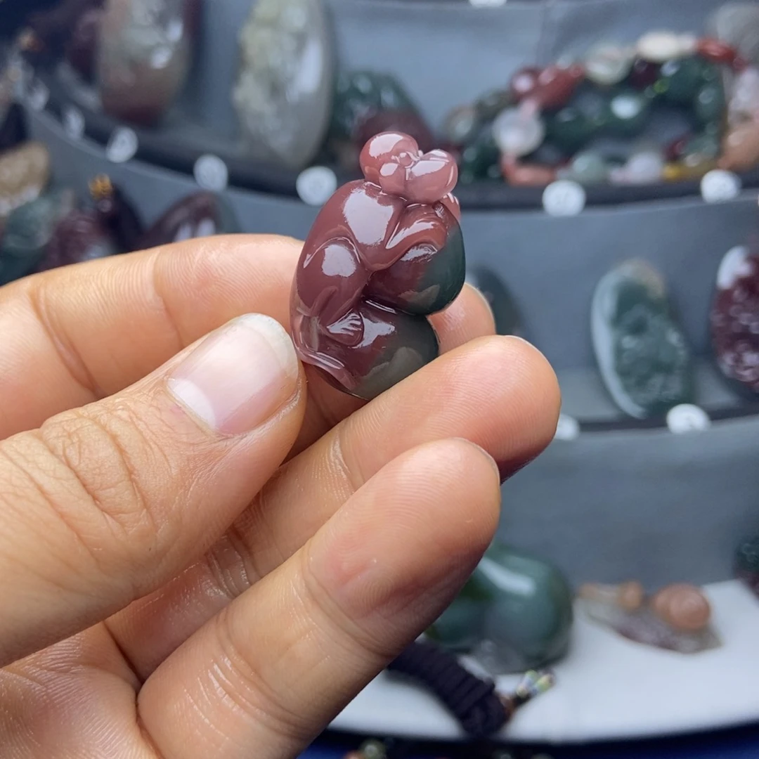 玛瑙/玉髓颈饰未镶嵌庞*