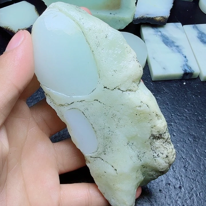 和田玉（糖玉）未镶嵌珠宝奇石f***r