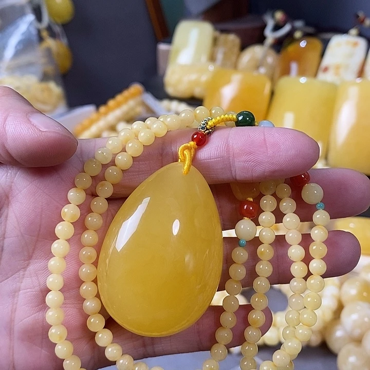 琥珀未镶嵌裸石水滴